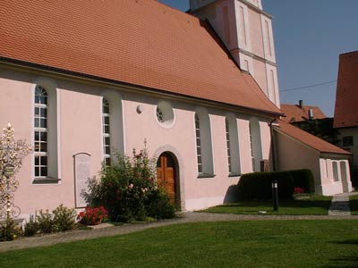 Renovierungsarbeiten mit Sanierputz und Lasurtechnik
